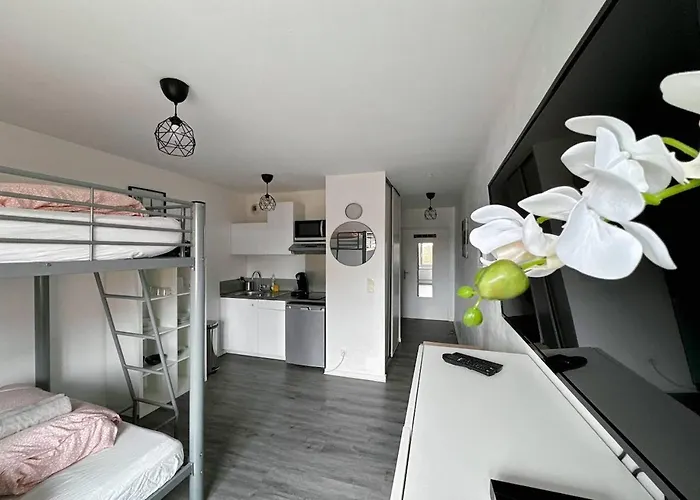 Apartamento Le 82 - Pour 4 A 3 Minutes De Disneyland Paris Montévrain