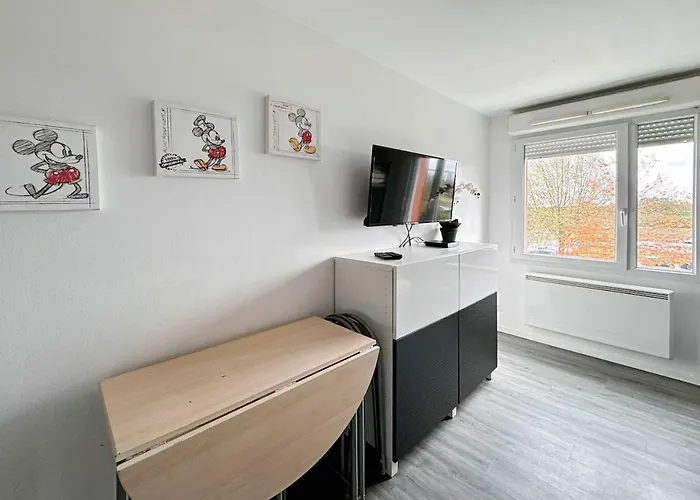 Le 82 - Pour 4 A 3 Minutes De Disneyland Paris Apartamento Montévrain